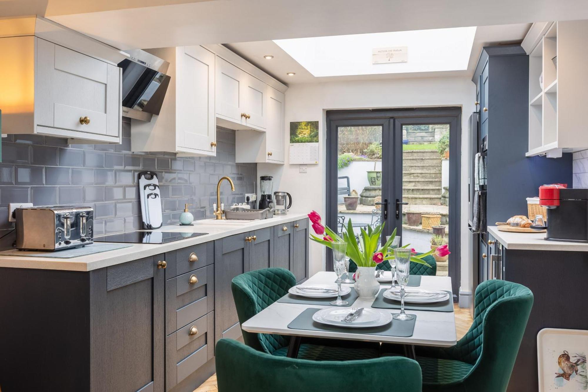 Stone Cottage In Picturesque North Yorkshire Village - Bull Dog Cottage Ampleforth Esterno foto